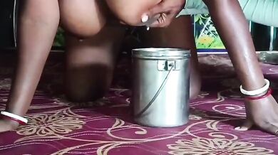 Tamil maid kita paal karakum muthalail bf