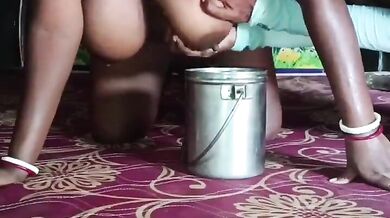 Tamil maid kita paal karakum muthalail bf