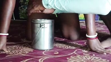 Tamil maid kita paal karakum muthalail bf