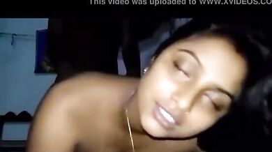 Kan Sorugi Kuthu Vangum Sex Video