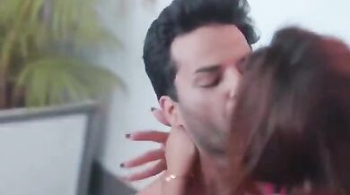 Famous porn Indian actress in silumisha kamam seitha video