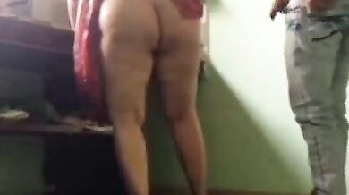 Super marketil santhitha aunty veetil sex