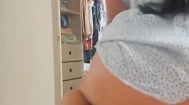 Tamil aunty ku modern dress pottu pussy lick and fuck clip