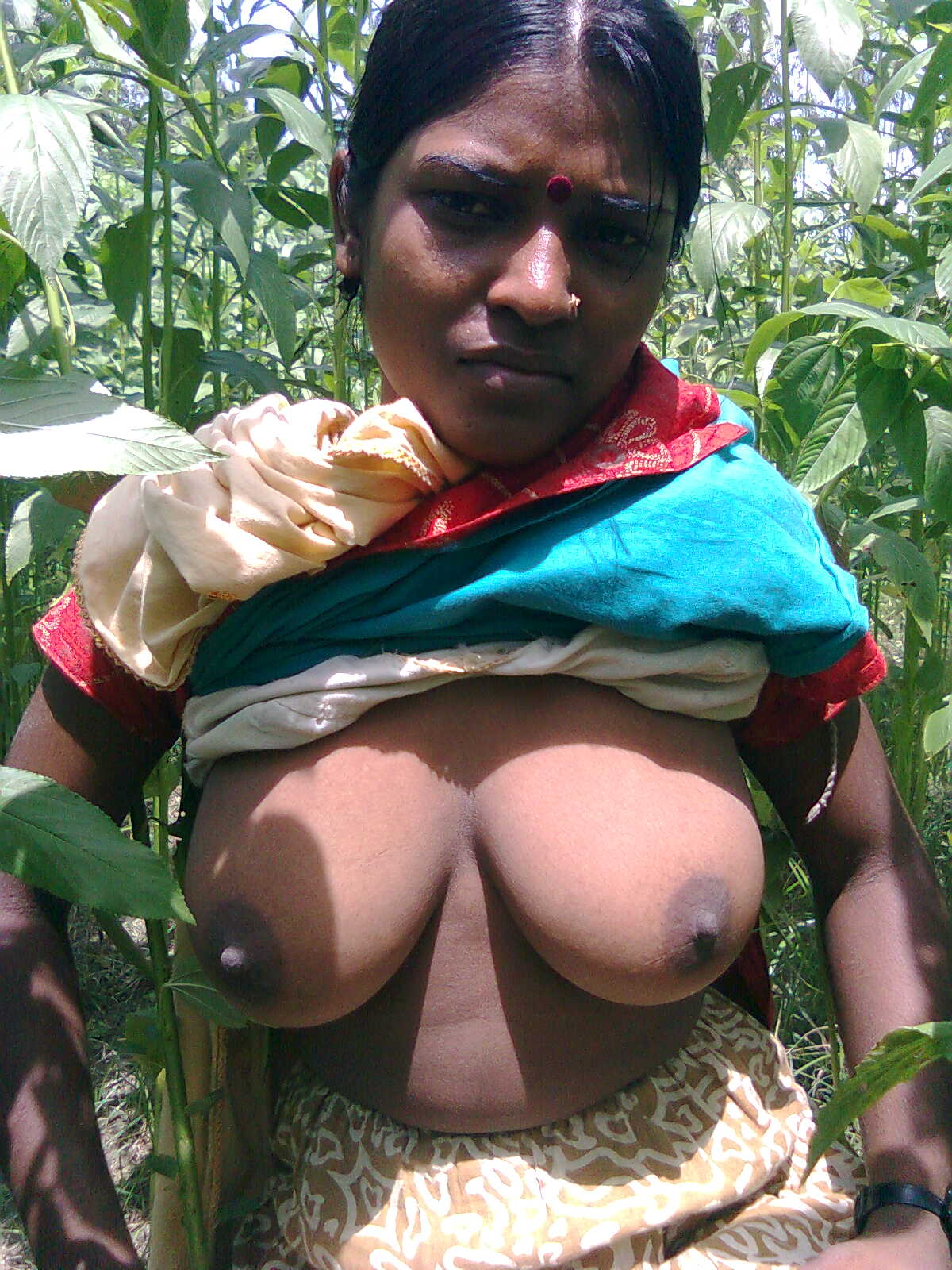 Desi village girl nude pic